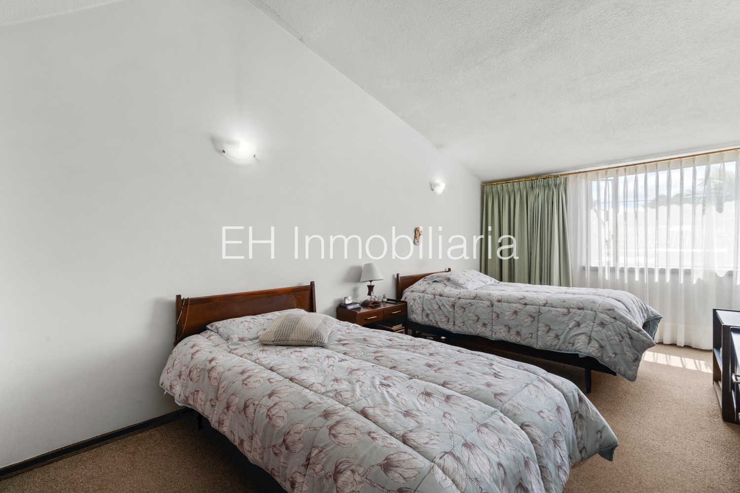 Casa en venta en Las Villas, Bogotá · foto 8 de 17
