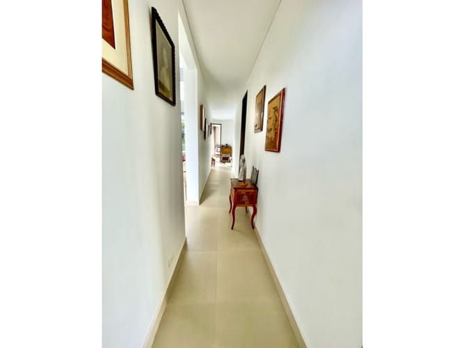 Casa de 4 alcobas en venta en El Caimo, Armenia, 232 m² · foto 12 de 24