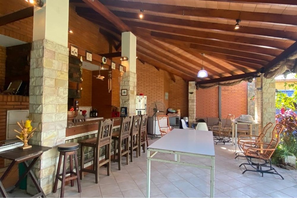 Espectacular Casa de Diseño Rústico-Moderno con Piscina y Jardín en Kennedy, Lambaré — foto 2