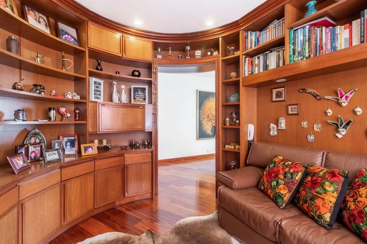 Apartamento de 3 alcobas en venta en Chicó Reservado, Bogotá, 184 m² · foto 14 de 23