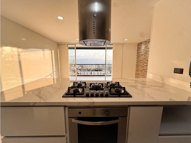 Apartamento de 3 alcobas en venta en La Aurora, Bucaramanga, 98 m² · foto 7 de 18