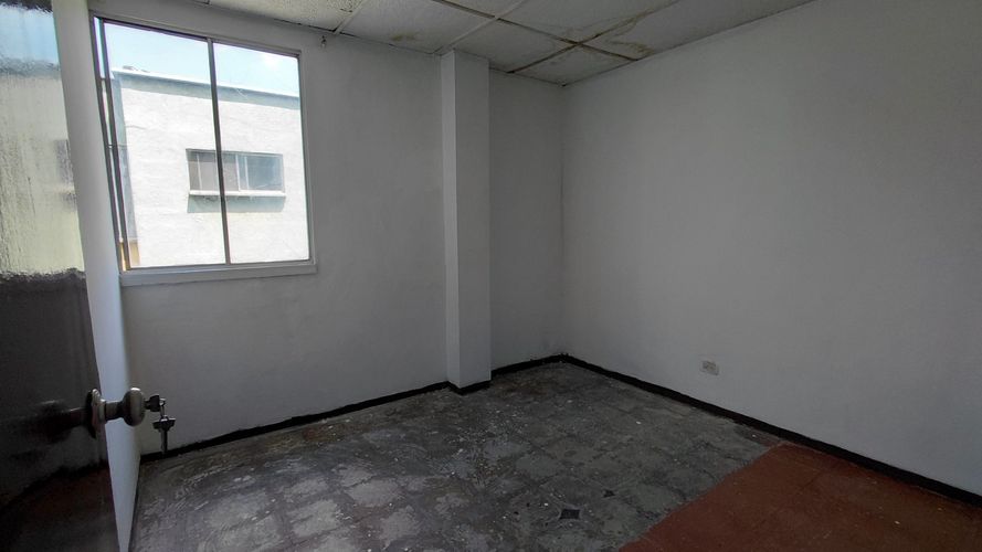Apartamento de 3 alcobas en venta en Manzanares, Cali, 72 m² · foto 13 de 24