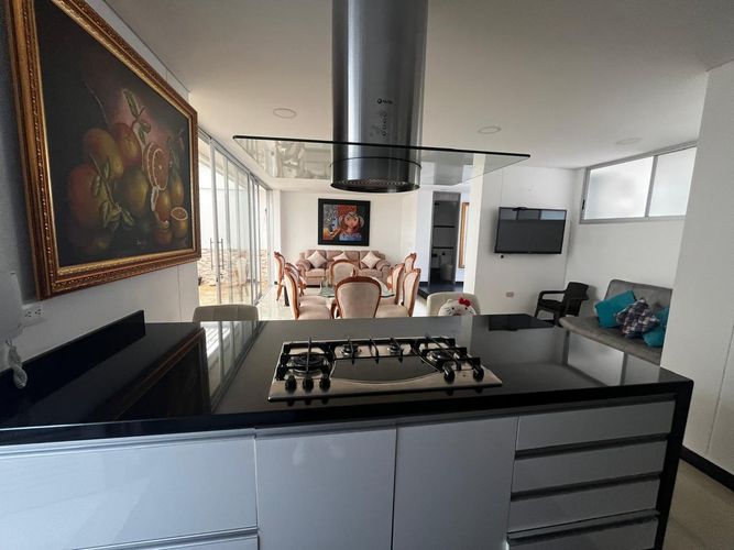 Casa de 3 alcobas en venta en Lagos Del Cacique, Bucaramanga, 214 m² · foto 14 de 24