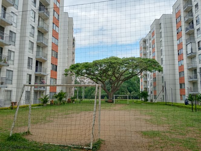 Apartamento de 2 alcobas en venta en Cr. Los Naranjos, Jamundí, 62 m² · foto 5 de 24