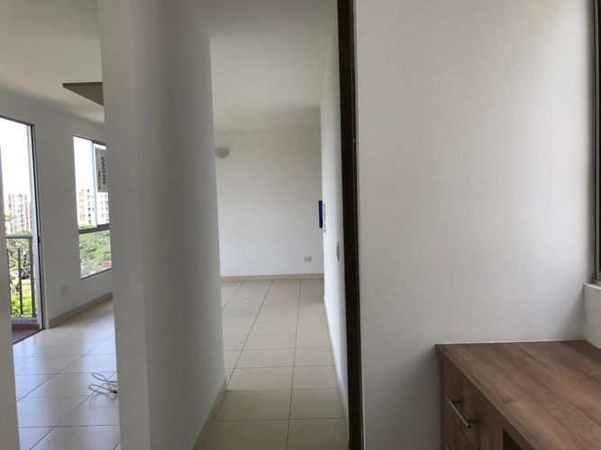 Apartamento de 2 alcobas en venta en Cr. Los Naranjos, Jamundí, 62 m² · foto 20 de 24