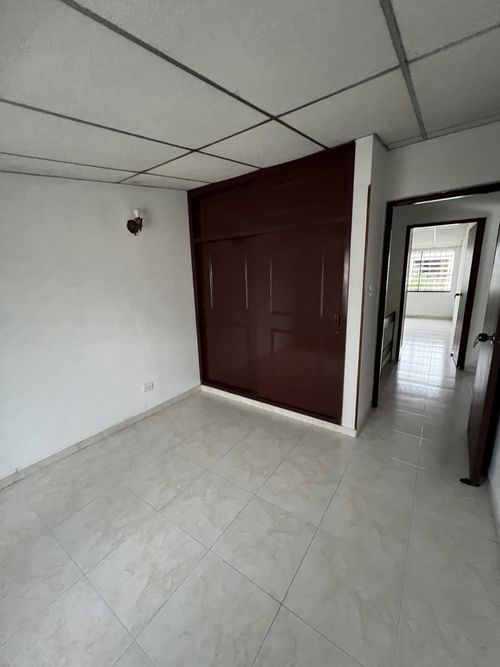 Casa de 5 alcobas en venta en Alamos, Cali, 125 m² · foto 4 de 24