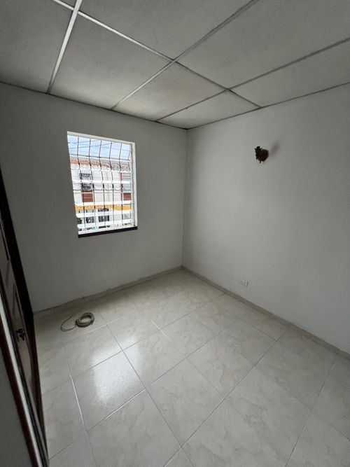 Casa de 5 alcobas en venta en Alamos, Cali, 125 m² · foto 8 de 24