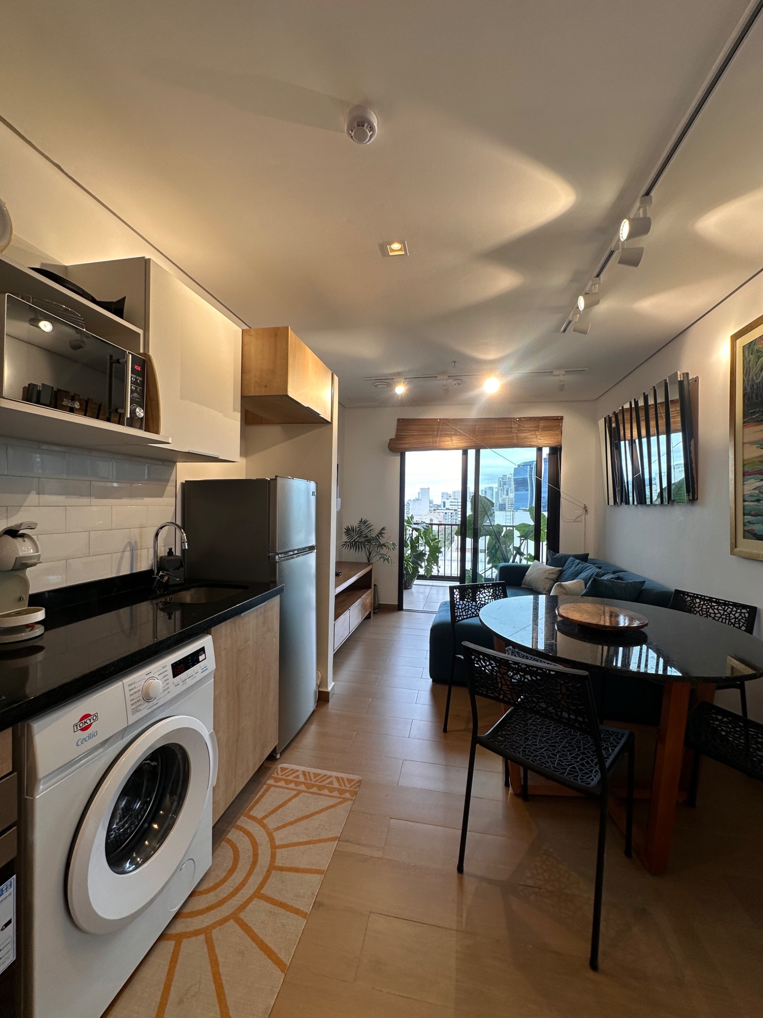 VENDO DEPARTAMENTO AMOBLADO DE DOS DORMITORIOS EN EL EJE CORPORATIVO BARRIO LAS LOMAS ASUNCIÓN — foto 3