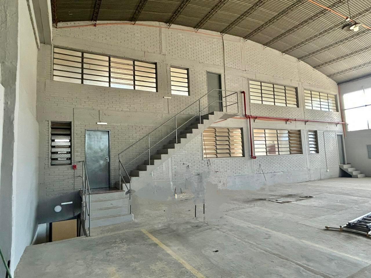 En Alquiler Depósito con Showroom y Oficina de en Asunción A480 — foto 3