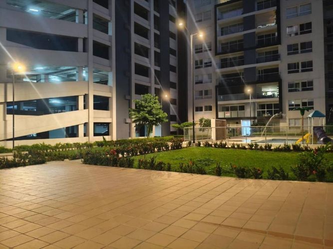 Apartamento de 3 alcobas en venta en Valle Del Lili, Cali, 100 m² · foto 2 de 15
