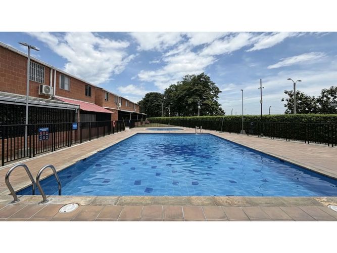Casa de 3 alcobas en venta en Cr Las Flores Del Campestre I, Palmira, 95 m² · foto 18 de 18