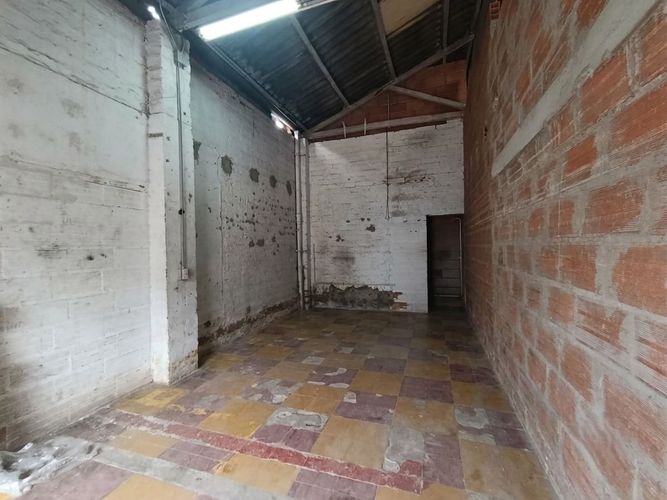 Local en arriendo en El Poblado, Medellín, 30 m² · foto 3 de 9