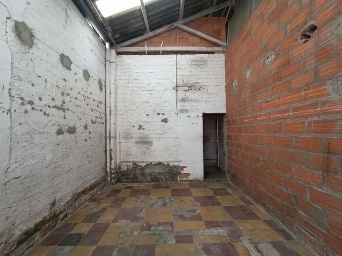 Local en arriendo en El Poblado, Medellín, 30 m² · foto 5 de 9
