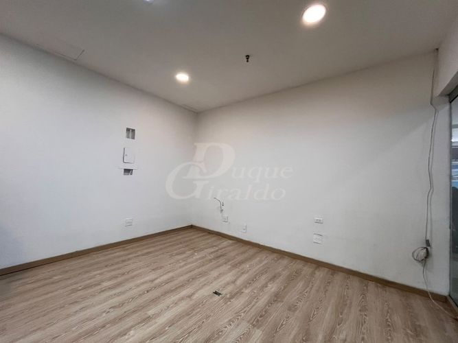 Local en arriendo en Sevilla, Medellín, 23 m² · foto 4 de 5