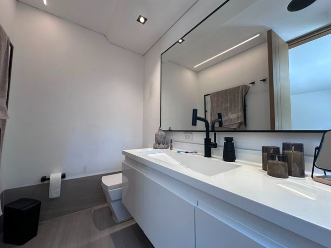 Apartamento de 3 alcobas en venta en El Poblado, Medellín, 232 m² · foto 15 de 20