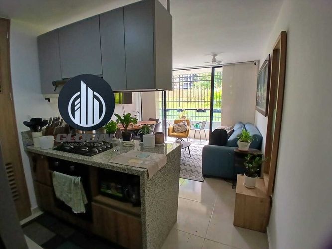 Apartamento de 3 alcobas en venta en Cañaveral, Floridablanca, 62 m² · foto 2 de 13