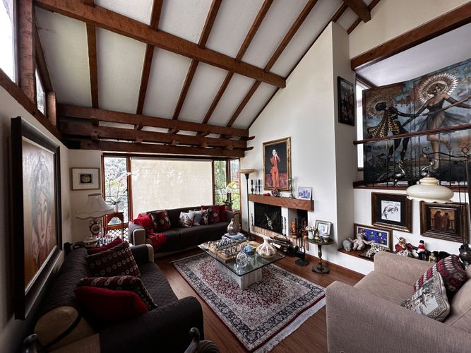 Casa de 3 alcobas en venta en Cerros De Suba, Bogotá, 173 m² · foto 2 de 13