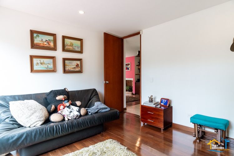 Casa de 4 alcobas en venta en Pueblo Viejo, Cota, 250 m² · foto 11 de 24