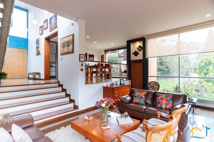 Casa de 4 alcobas en venta en Pueblo Viejo, Cota, 250 m² · foto 5 de 24