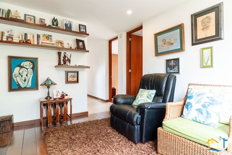 Casa de 4 alcobas en venta en Pueblo Viejo, Cota, 250 m² · foto 12 de 24