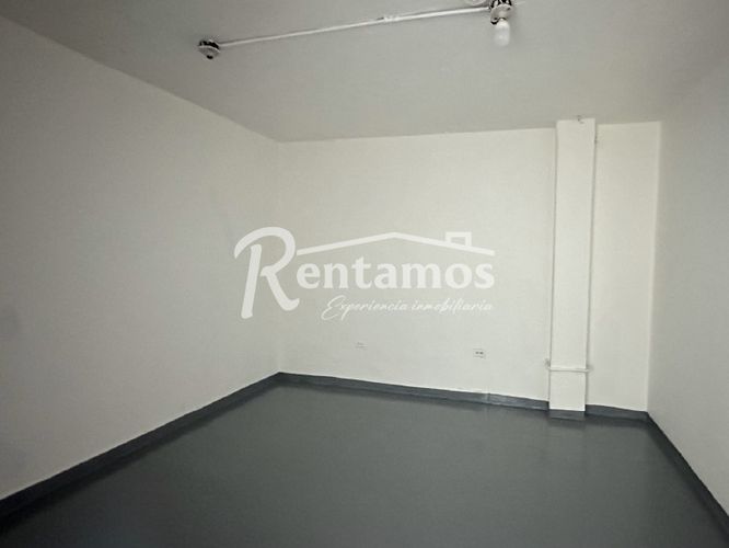 Bodega en venta en Playa Rica, Itagüí, 185 m² · foto 3 de 16