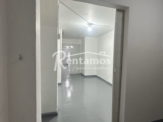 Bodega en venta en Playa Rica, Itagüí, 185 m² · foto 15 de 16