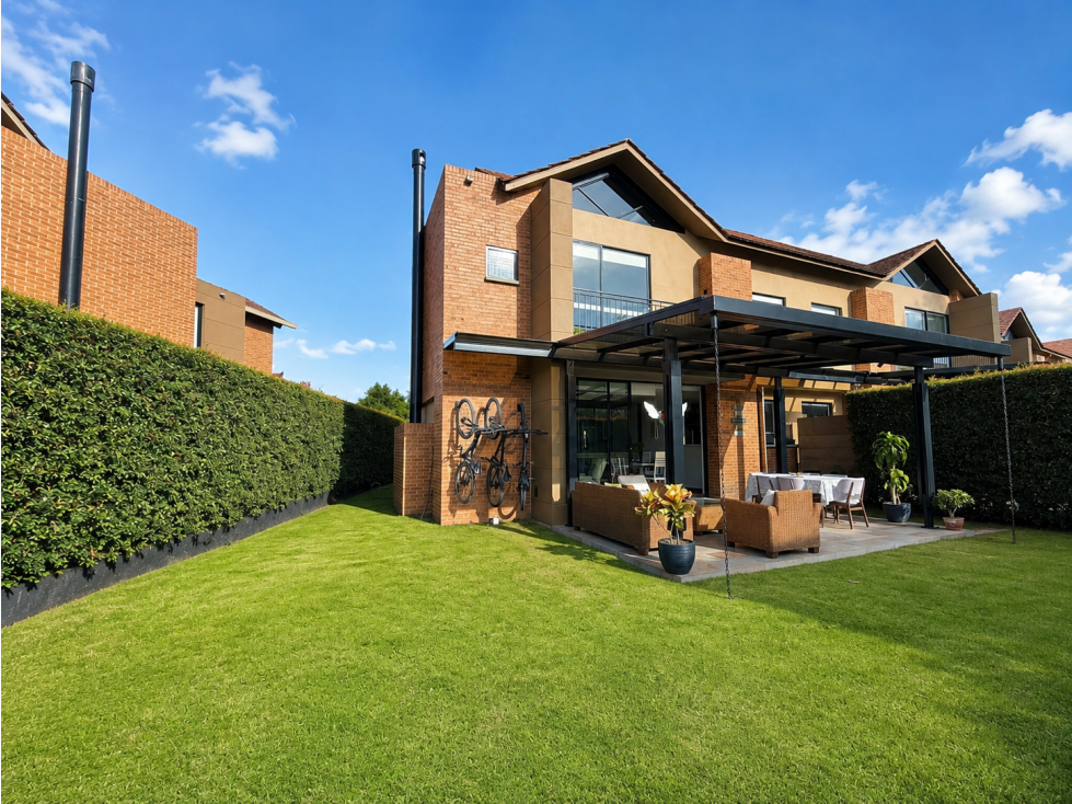 House for rent in Hacienda Fontanar, Chía