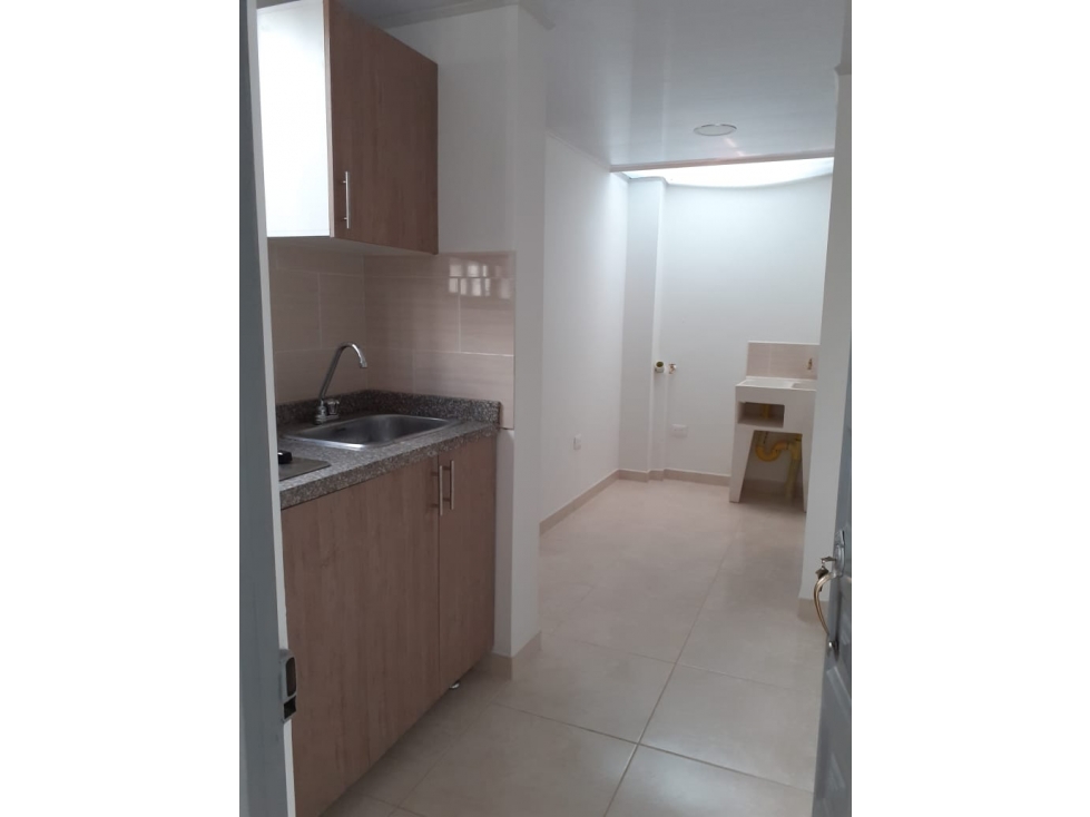 Apartaestudio en arriendo en Los Corales, Pereira · foto 2 de 4