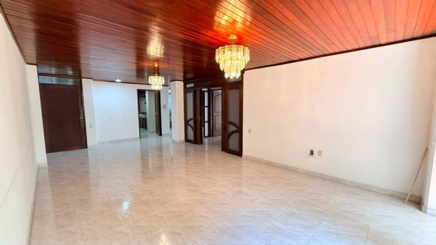 Apartamento de 3 alcobas en venta en Los Pinos, Bucaramanga, 137 m² · foto 2 de 22