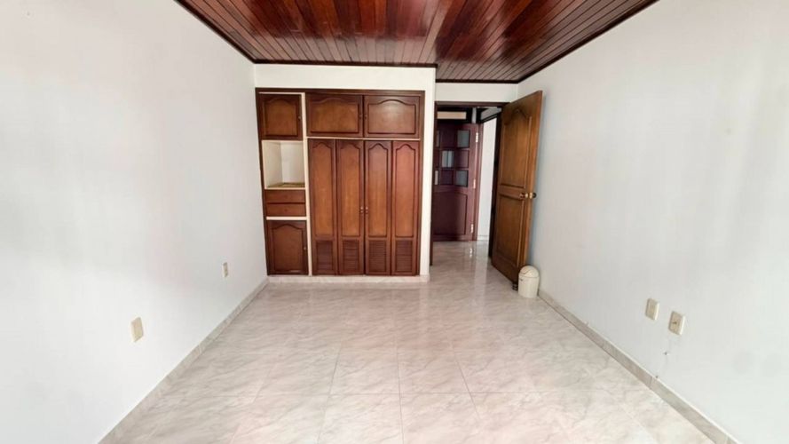 Apartamento de 3 alcobas en venta en Los Pinos, Bucaramanga, 137 m² · foto 17 de 22