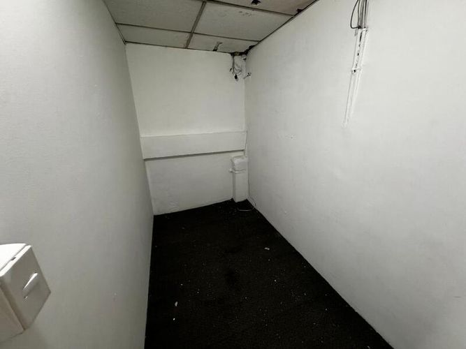 Local en arriendo en La Esmeralda, Itagüí, 100 m² · foto 5 de 13