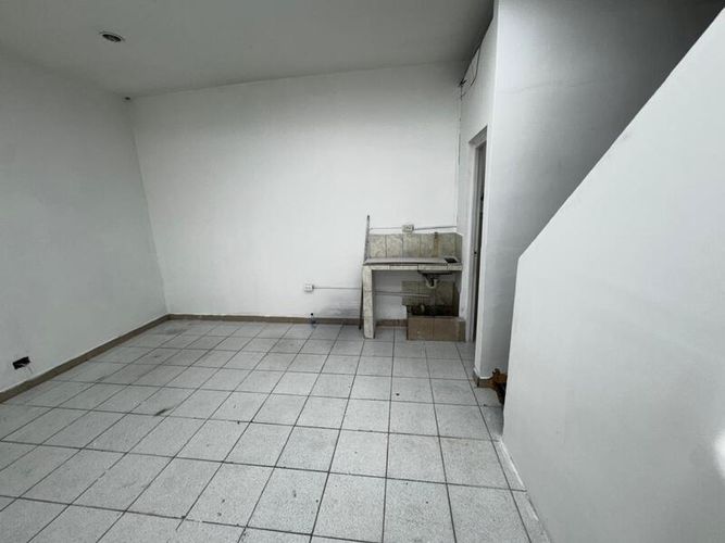 Local en arriendo en La Esmeralda, Itagüí, 100 m² · foto 9 de 13