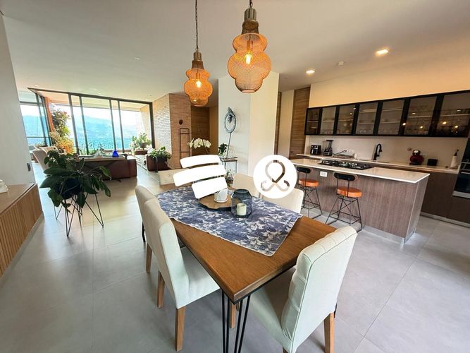 Apartamento de 3 alcobas en venta en Los Balsos, Medellín, 293 m² · foto 5 de 22
