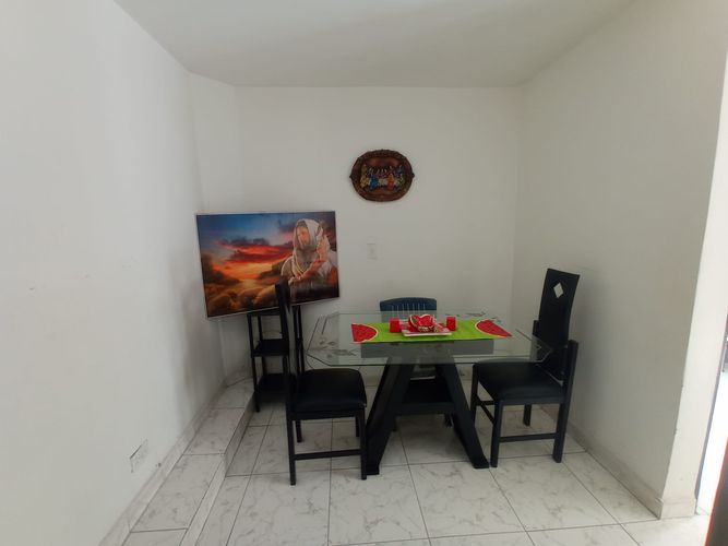 Apartamento en venta en Aranjuez, Medellín · foto 2 de 17