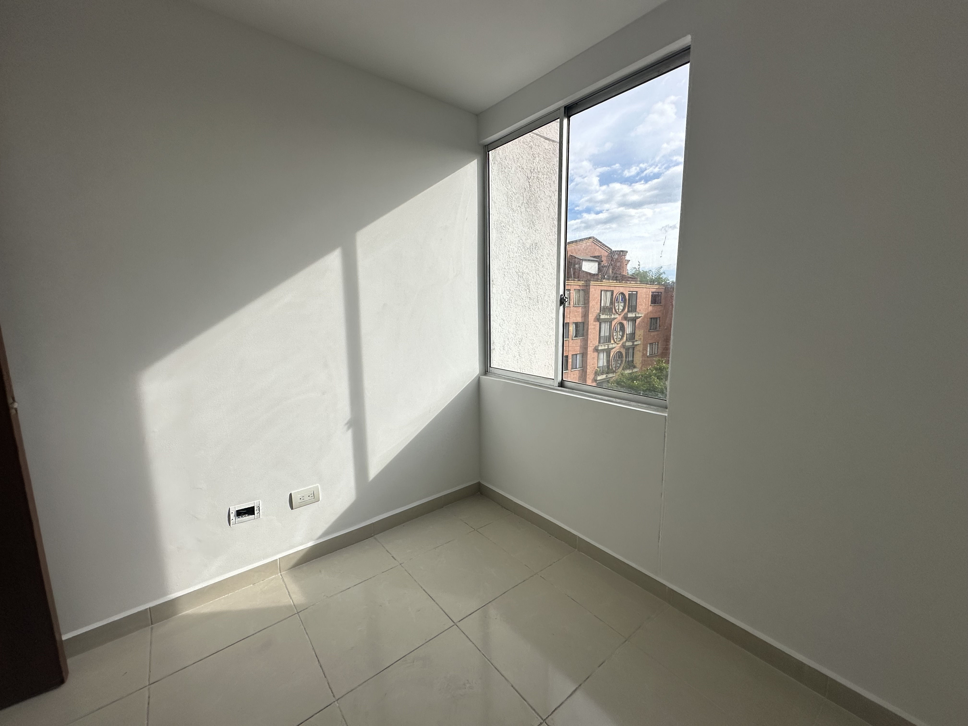 Apartamento en venta en Co. Badajoz, Armenia · foto 9 de 20