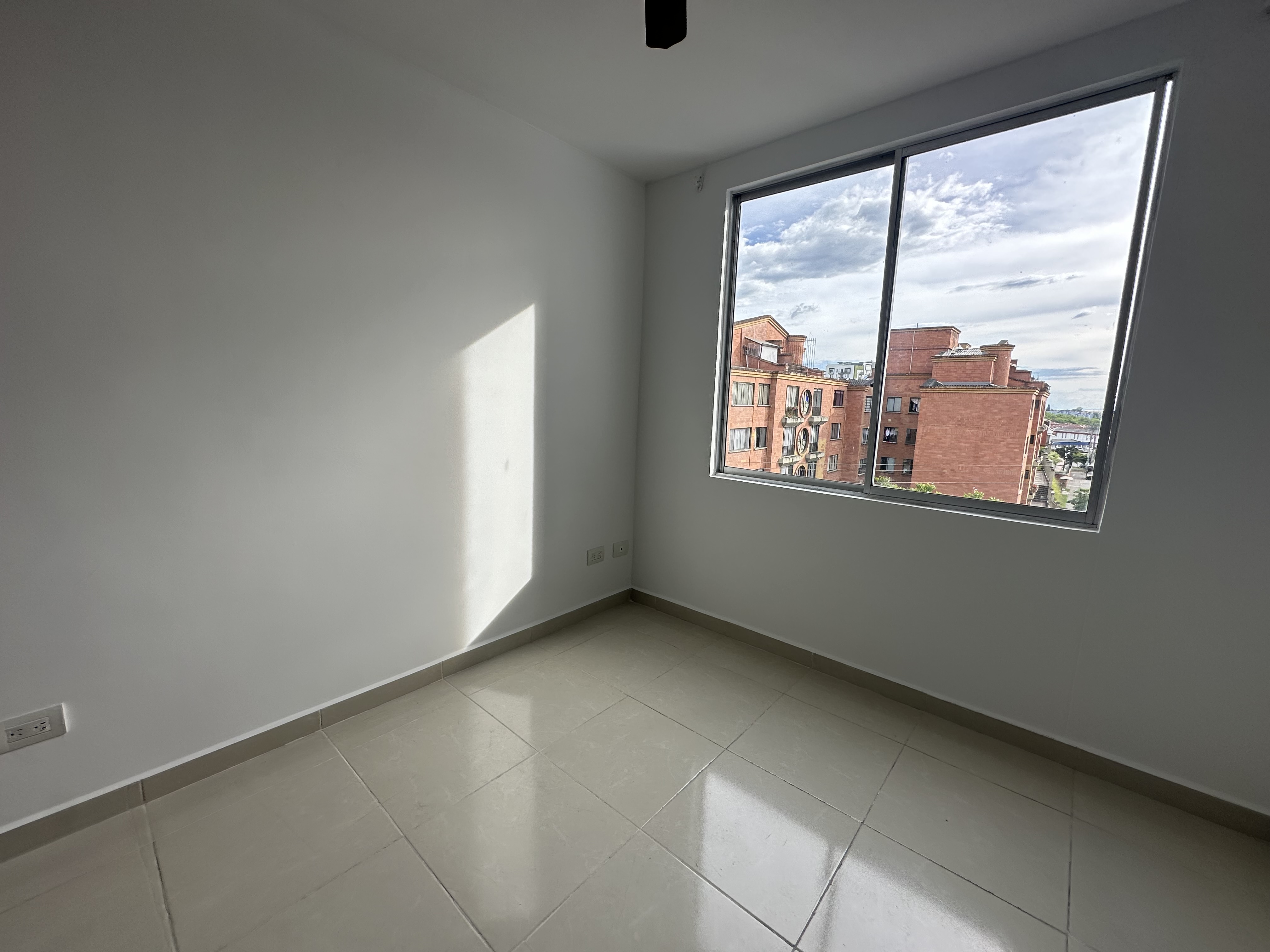 Apartamento en venta en Co. Badajoz, Armenia · foto 16 de 20