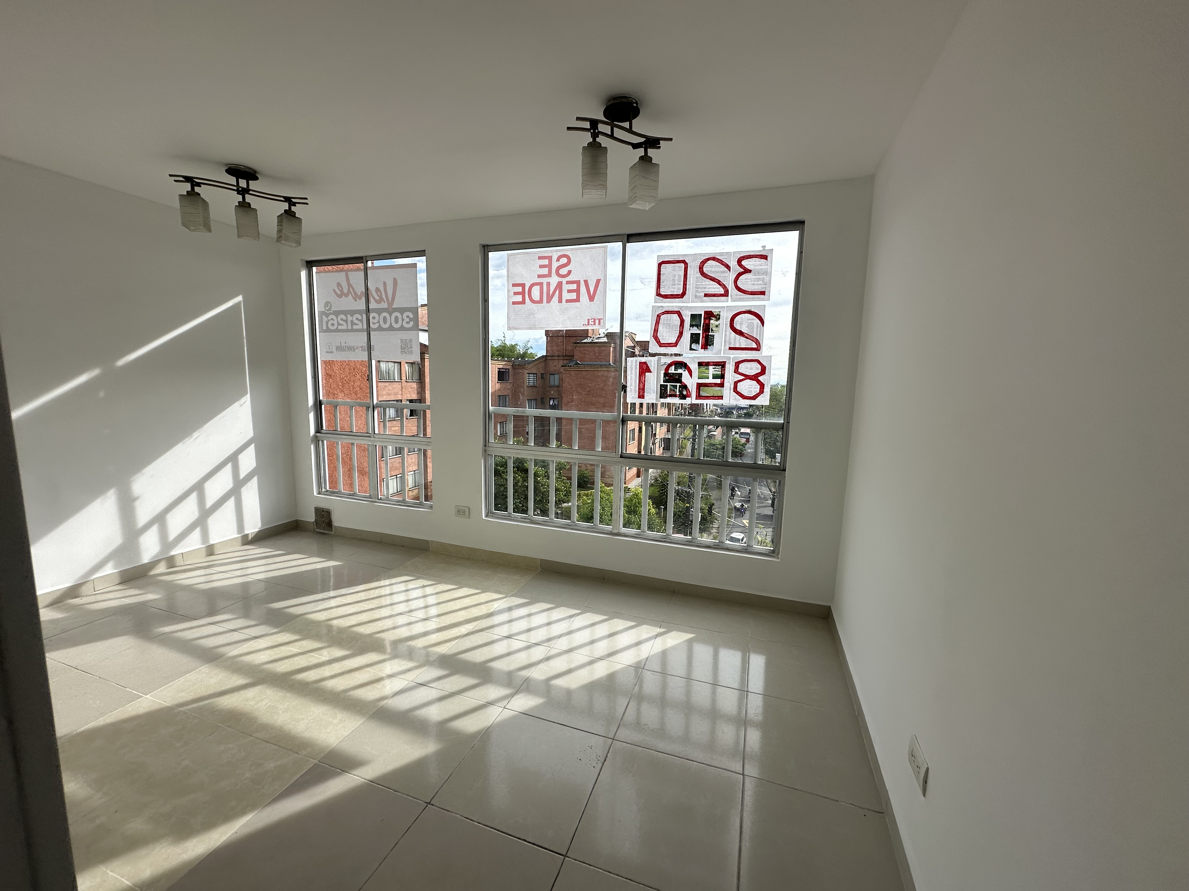 Apartamento en venta en Co. Badajoz, Armenia · foto 18 de 20