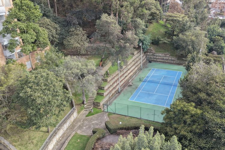 Apartamento de 3 alcobas en arriendo en Bosques Del Marques, Bogotá, 192 m² · foto 21 de 24