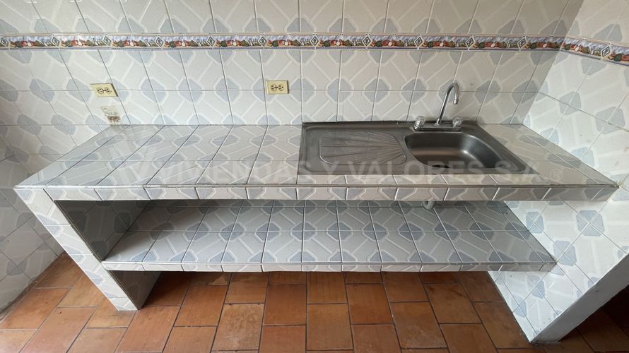 Casa de 7 alcobas en venta en Zulima, Cúcuta, 164 m² · foto 2 de 13