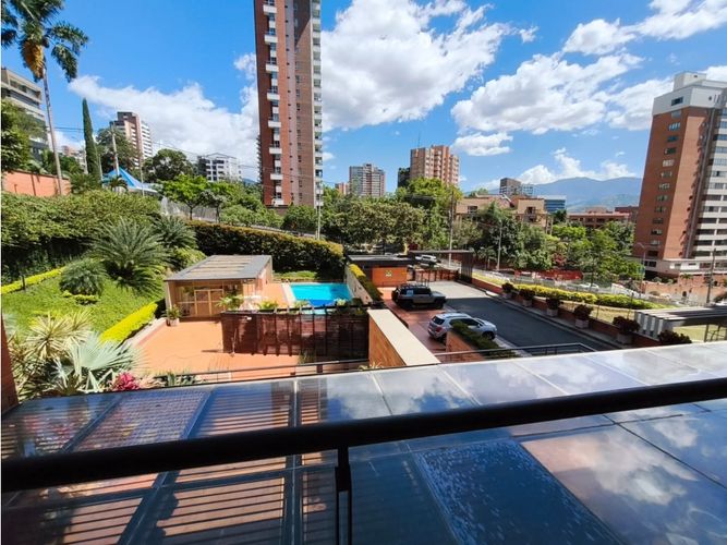 Apartamento de 3 alcobas en arriendo en Los Parra, Medellín, 126 m² · foto 9 de 24