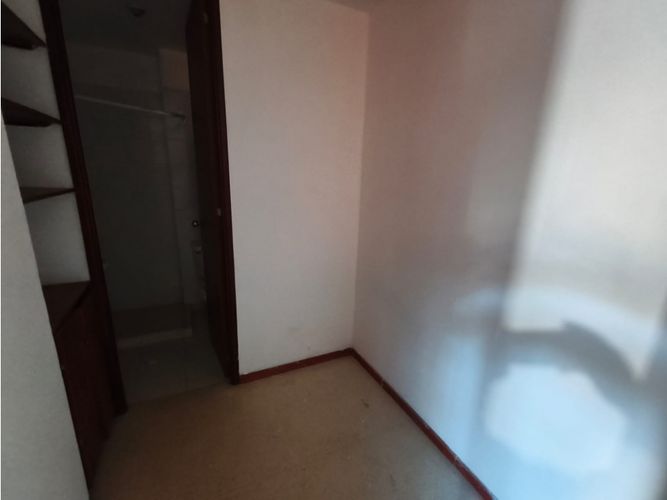 Apartamento de 3 alcobas en arriendo en Los Parra, Medellín, 126 m² · foto 18 de 24