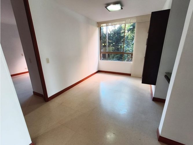 Apartamento de 3 alcobas en arriendo en Los Parra, Medellín, 126 m² · foto 22 de 24