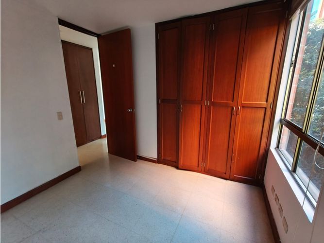 Apartamento de 3 alcobas en arriendo en Los Parra, Medellín, 126 m² · foto 23 de 24