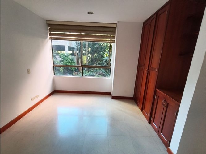 Apartamento de 3 alcobas en arriendo en Los Parra, Medellín, 126 m² · foto 24 de 24