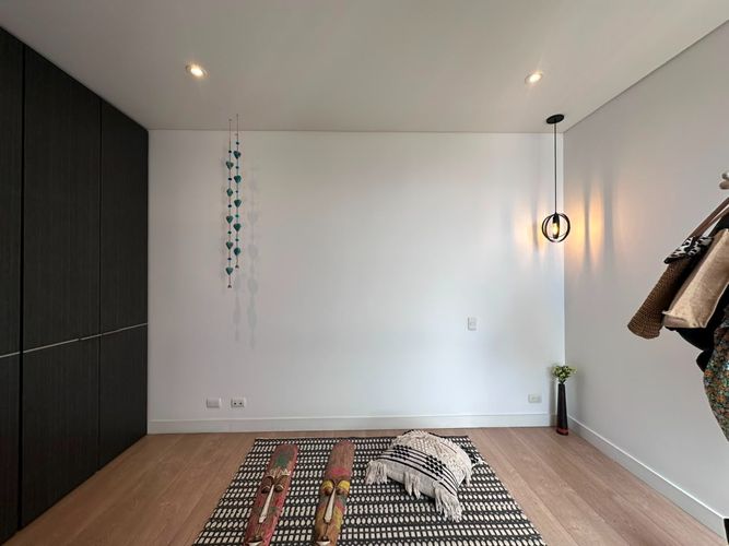 Apartamento de 3 alcobas en arriendo en El Poblado, Medellín, 180 m² · foto 11 de 19
