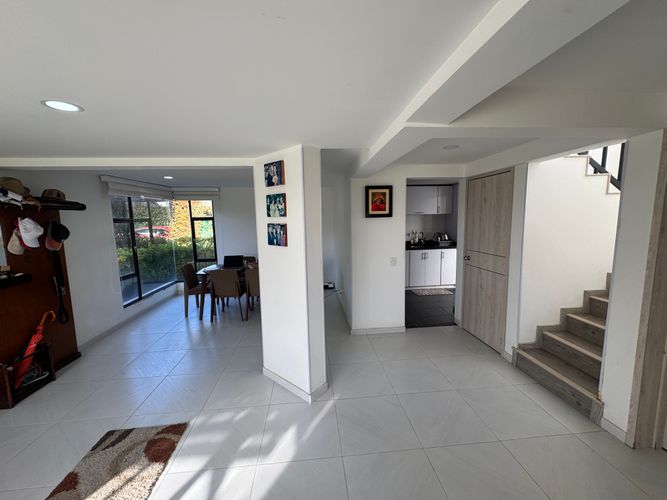 Casa de 3 alcobas en venta en Briceño, Sopó, 160 m² · foto 2 de 19