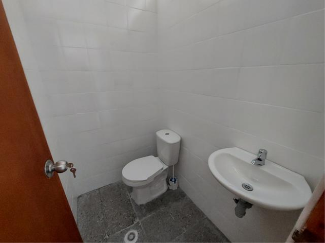 Local en arriendo en El Poblado, Medellín, 466 m² · foto 15 de 21