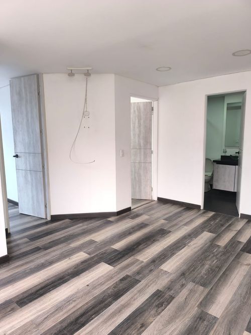 Apartamento de 2 alcobas en venta en Lourdes, Bogotá, 45 m² · foto 5 de 12