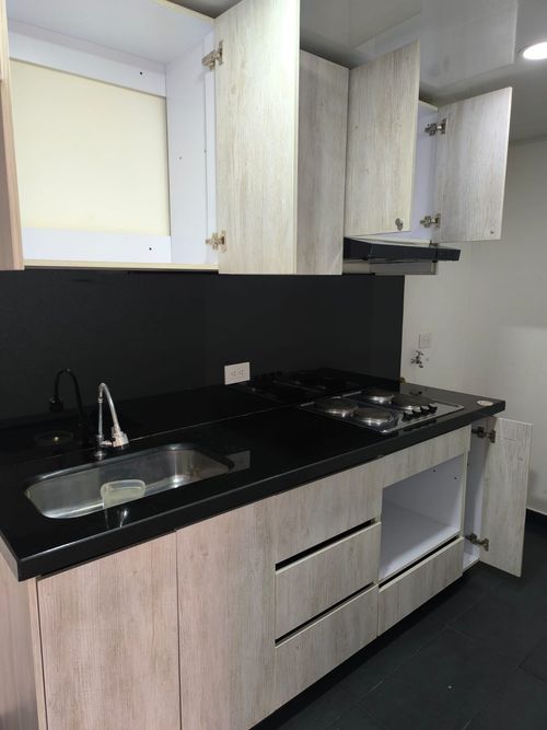 Apartamento de 2 alcobas en venta en Lourdes, Bogotá, 45 m² · foto 10 de 12