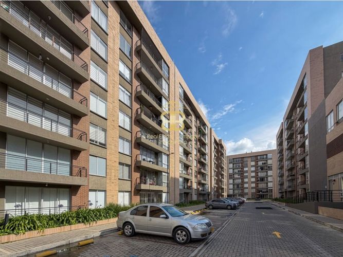 Apartamento en venta en Delicias Norte, Chía · foto 2 de 24
